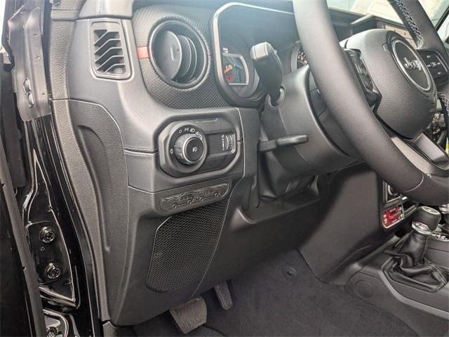 new 2025 Jeep Wrangler car, priced at $57,151