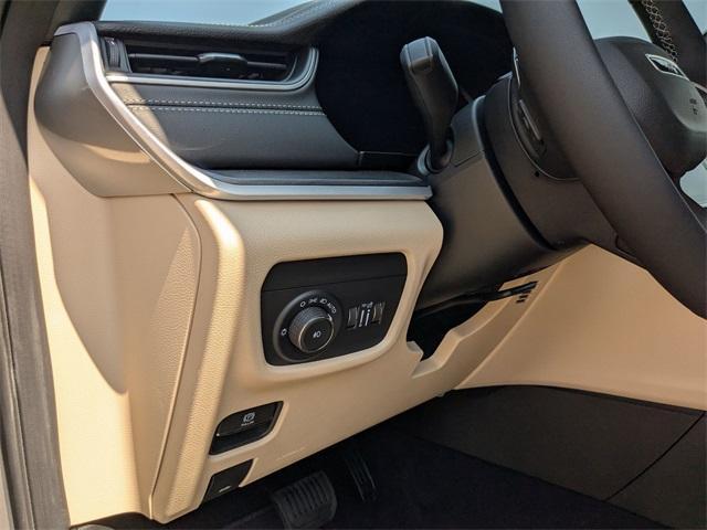 new 2025 Jeep Grand Cherokee L car, priced at $42,986