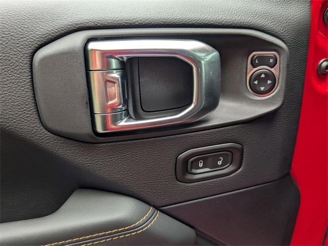 new 2025 Jeep Wrangler car, priced at $48,484