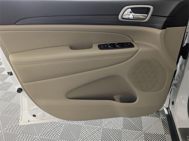used 2021 Jeep Grand Cherokee car, priced at $21,000