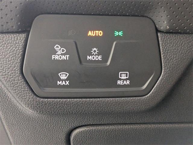 used 2025 Volkswagen Atlas car, priced at $34,993