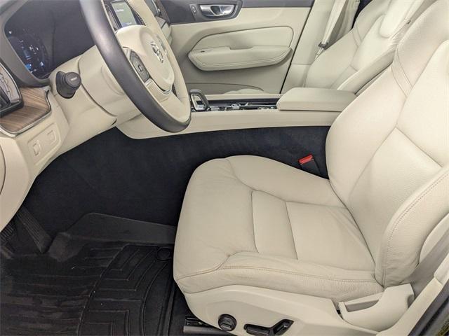 used 2022 Volvo XC60 car, priced at $22,916