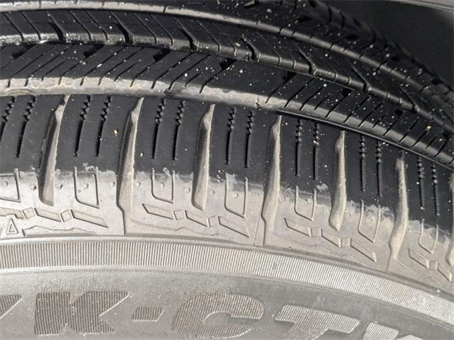 used 2022 Volvo XC60 car, priced at $22,916