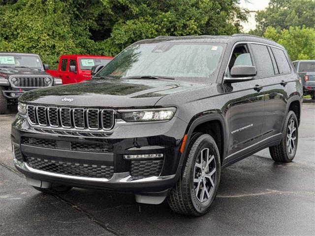 new 2025 Jeep Grand Cherokee L car, priced at $42,242