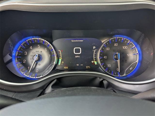 new 2025 Chrysler Pacifica car, priced at $43,527