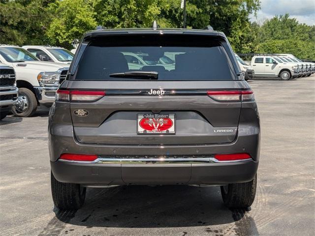 new 2025 Jeep Grand Cherokee car, priced at $40,702