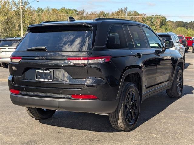 new 2025 Jeep Grand Cherokee car, priced at $42,480