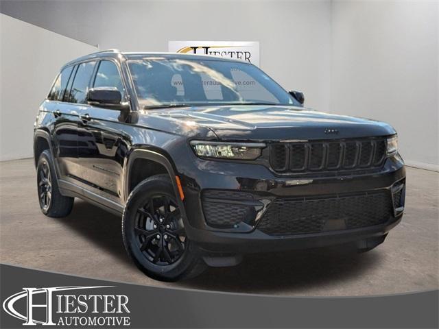 new 2025 Jeep Grand Cherokee car, priced at $42,480
