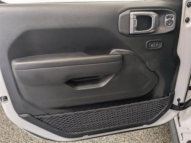 used 2024 Jeep Gladiator car, priced at $37,144