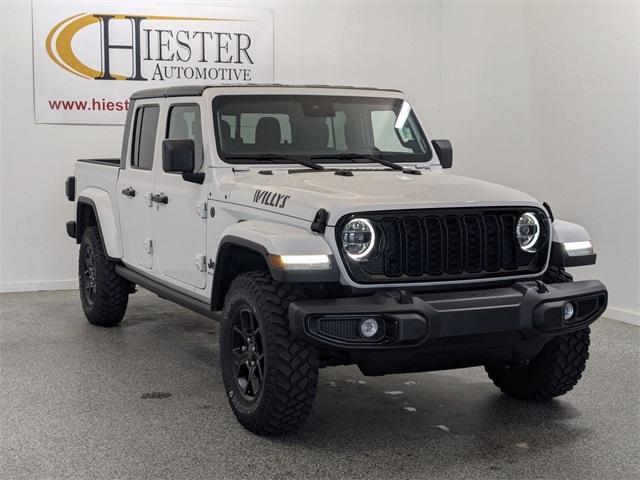 used 2024 Jeep Gladiator car, priced at $37,144