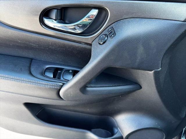used 2015 Nissan Rogue car, priced at $7,599