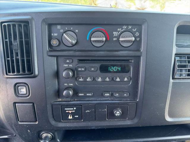 used 2005 Chevrolet Express 3500 car