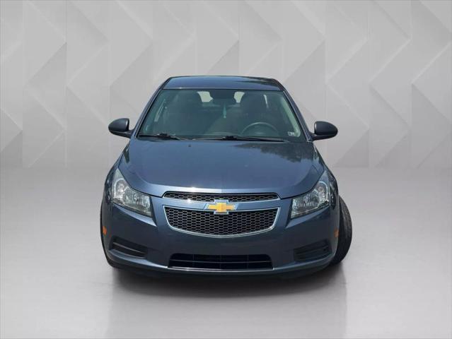 used 2014 Chevrolet Cruze car, priced at $6,950