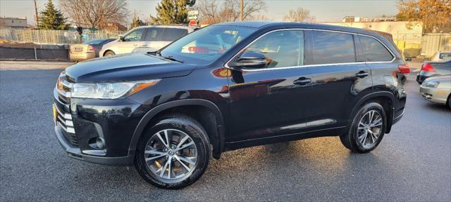 used 2018 Toyota Highlander car, priced at $14,490