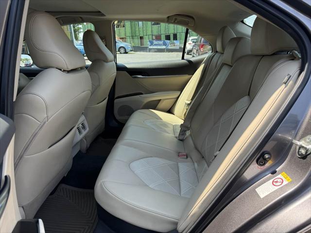 used 2018 Toyota Camry Hybrid car, priced at $17,990
