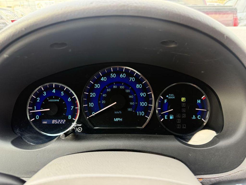 used 2007 Toyota Sienna car, priced at $9,990
