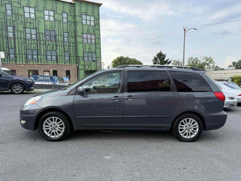 used 2007 Toyota Sienna car, priced at $9,990