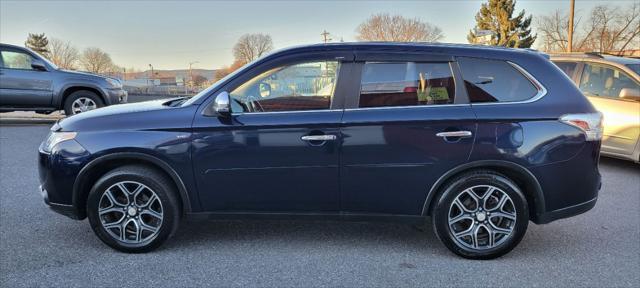 used 2015 Mitsubishi Outlander car, priced at $9,990