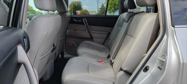 used 2011 Toyota Highlander car, priced at $12,990