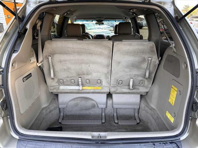 used 2007 Toyota Sienna car, priced at $7,990