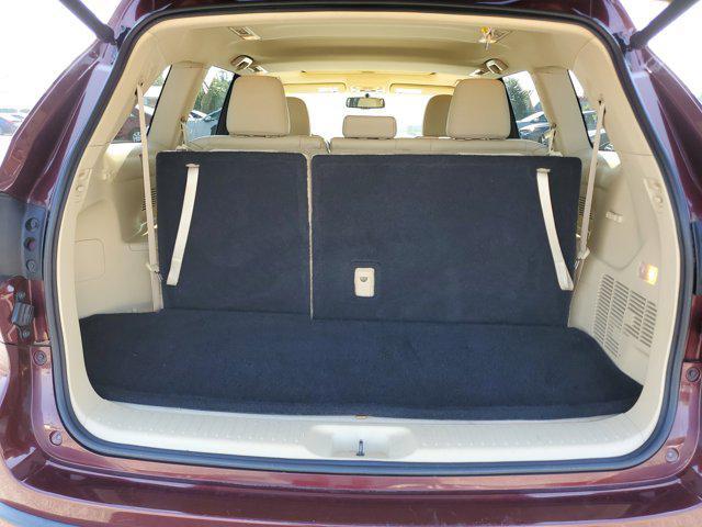 used 2015 Toyota Highlander car, priced at $17,884