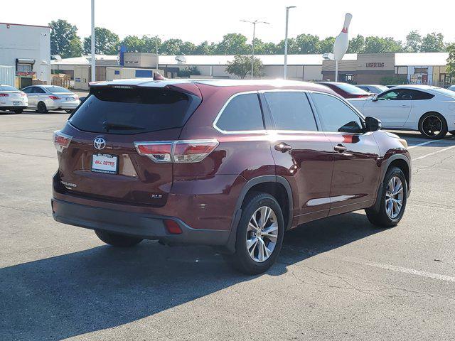 used 2015 Toyota Highlander car, priced at $17,884