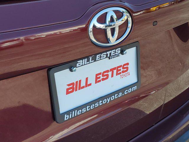 used 2015 Toyota Highlander car, priced at $17,884