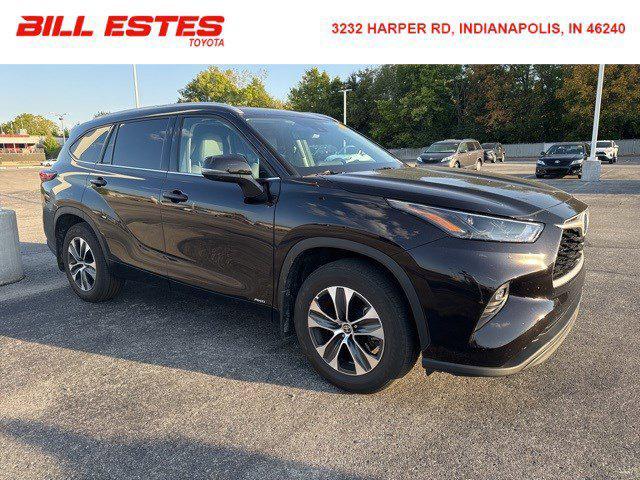 used 2022 Toyota Highlander Hybrid car, priced at $37,787