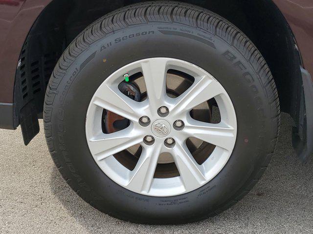 used 2012 Toyota Highlander car, priced at $9,184