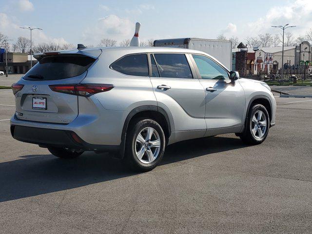used 2024 Toyota Highlander car, priced at $40,812