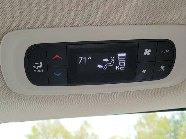 used 2018 Chrysler Pacifica car, priced at $10,705