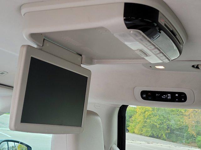 used 2018 Chrysler Pacifica car, priced at $10,705