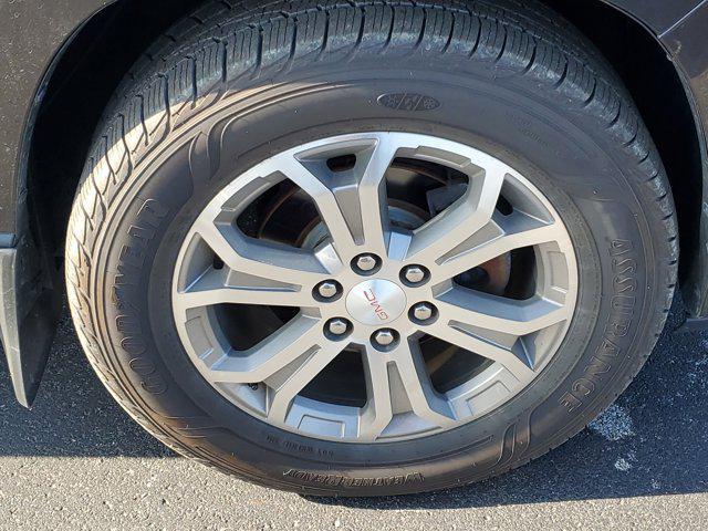 used 2015 GMC Acadia car, priced at $10,632