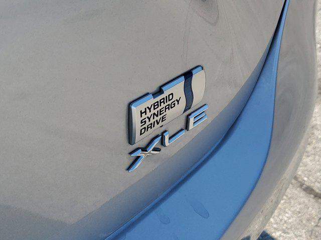 used 2016 Toyota Avalon Hybrid car, priced at $17,190