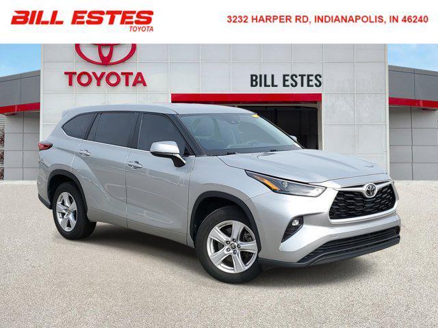 used 2023 Toyota Highlander car, priced at $34,821