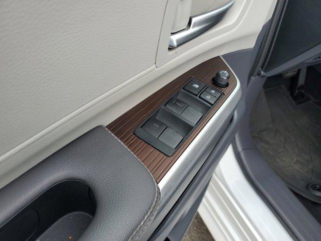 used 2023 Toyota Sienna car, priced at $38,755