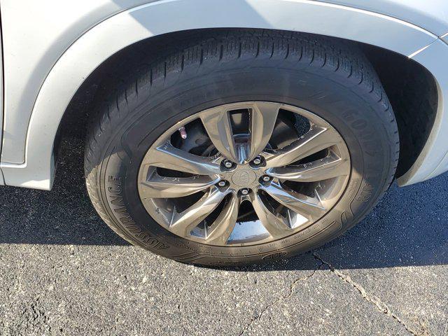 used 2011 Kia Sorento car, priced at $8,500