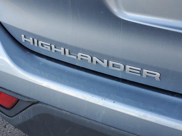 used 2022 Toyota Highlander car, priced at $36,300