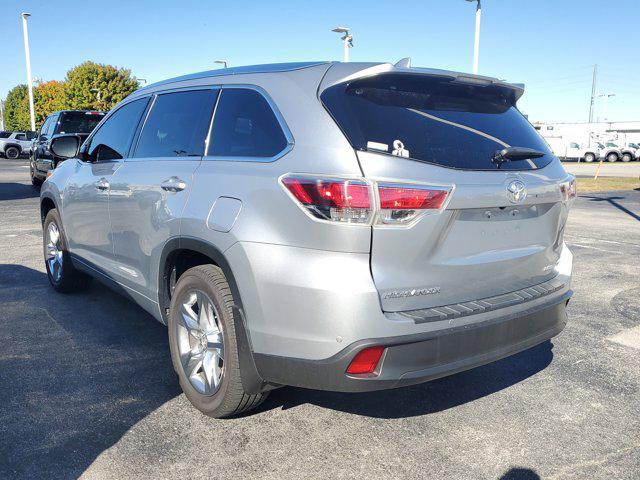 used 2015 Toyota Highlander car, priced at $20,291