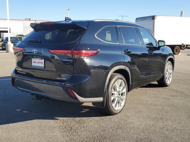 used 2022 Toyota Highlander Hybrid car, priced at $44,152