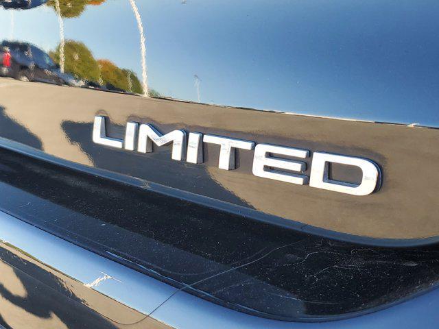 used 2022 Toyota Highlander Hybrid car, priced at $44,152