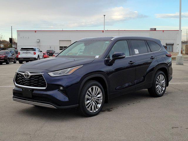 new 2026 Toyota Highlander car, priced at $55,822