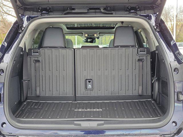 new 2026 Toyota Highlander car, priced at $55,822