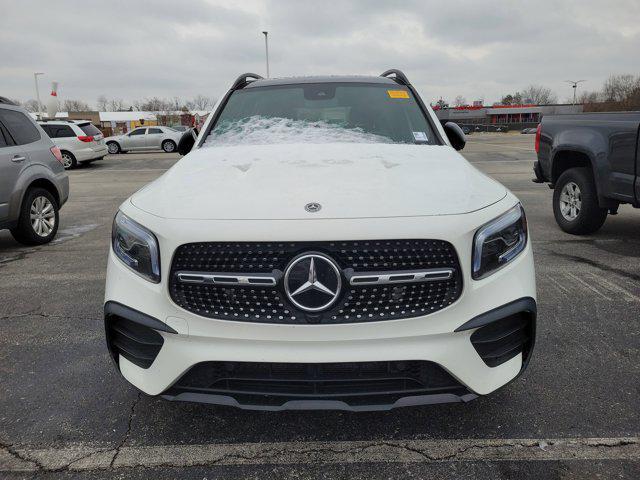 used 2020 Mercedes-Benz GLB 250 car, priced at $18,751