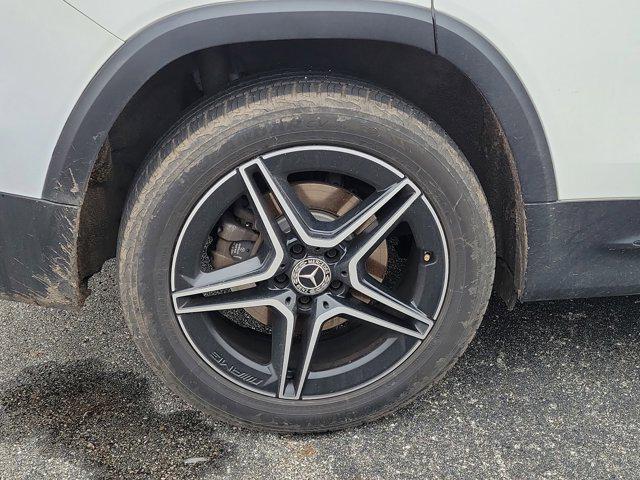 used 2020 Mercedes-Benz GLB 250 car, priced at $18,751