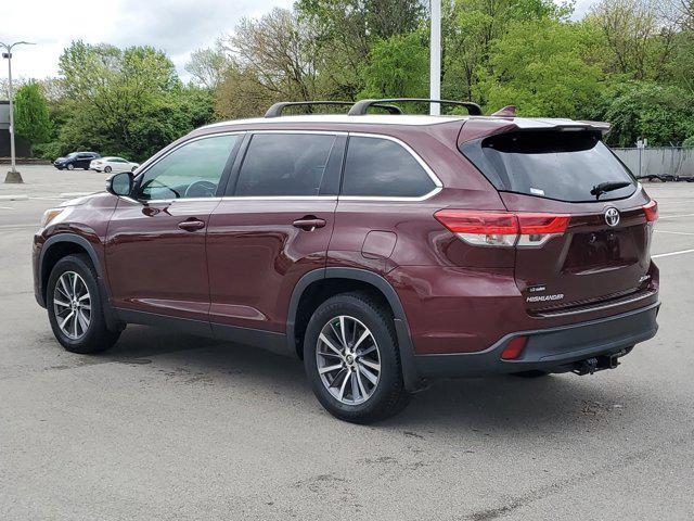 used 2019 Toyota Highlander car, priced at $27,350