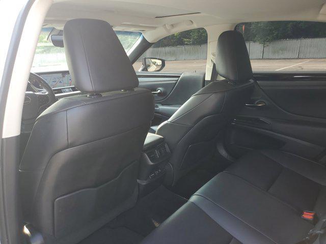 used 2019 Lexus ES 350 car, priced at $24,977