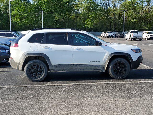 used 2022 Jeep Cherokee car, priced at $27,991