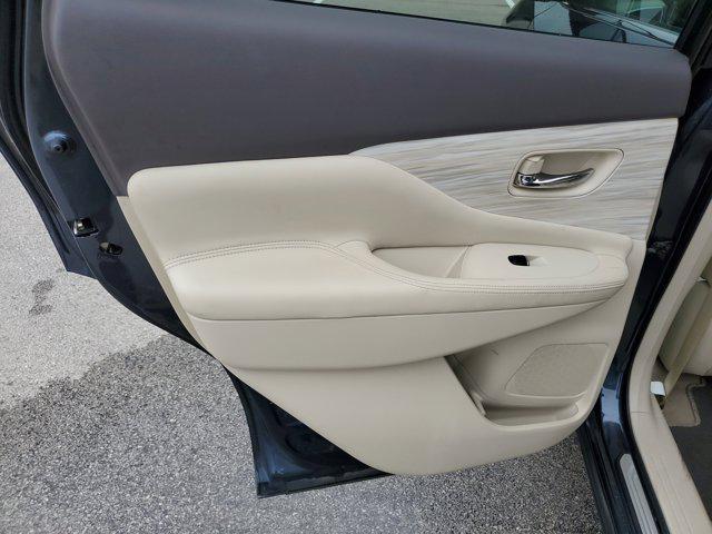 used 2015 Nissan Murano car, priced at $13,880