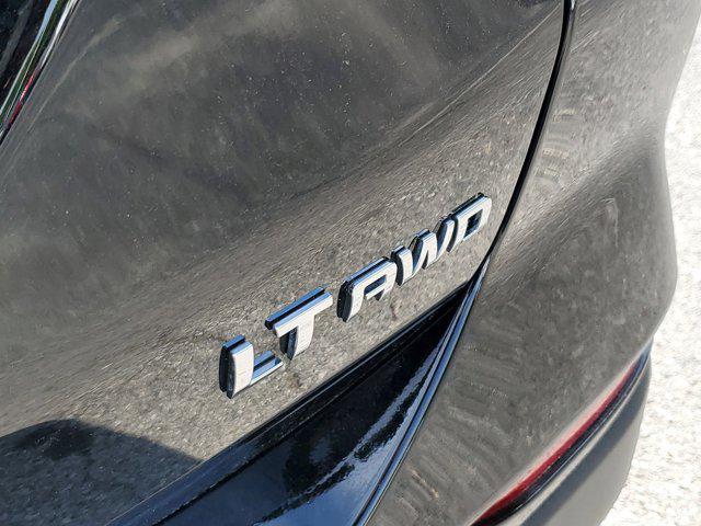 used 2022 Chevrolet Equinox car, priced at $22,700